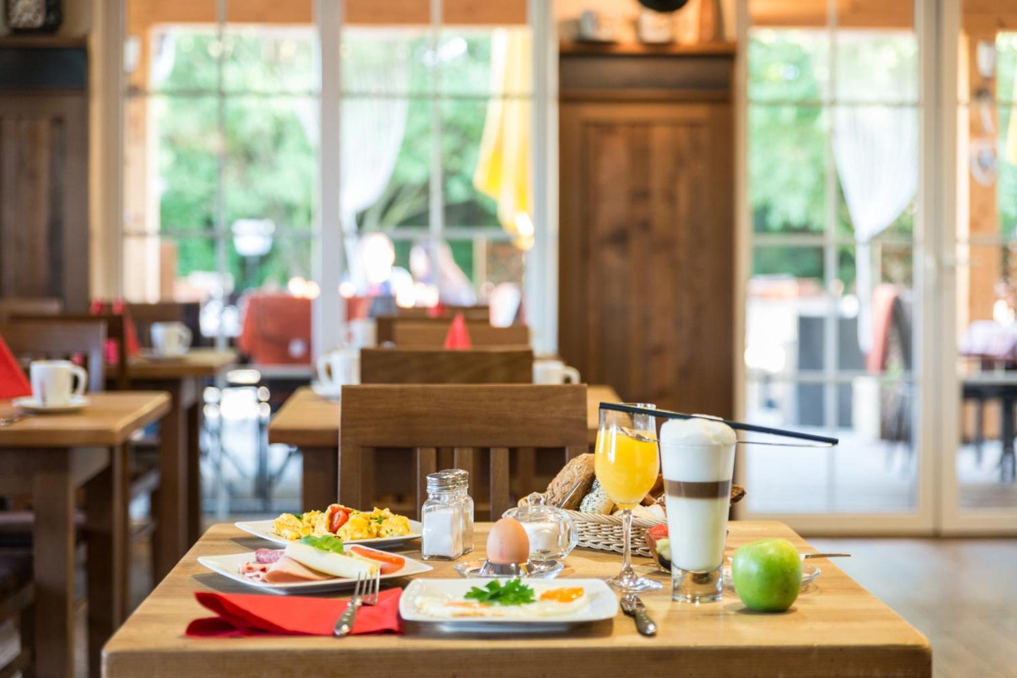 Abasto Hotel & Spa Maisach 마이작 외부 사진